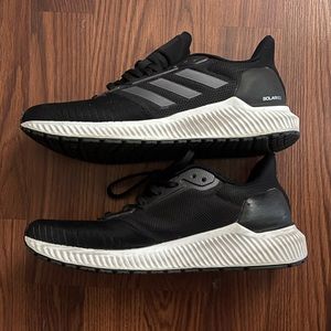 Adiddas Women’s Sneakers